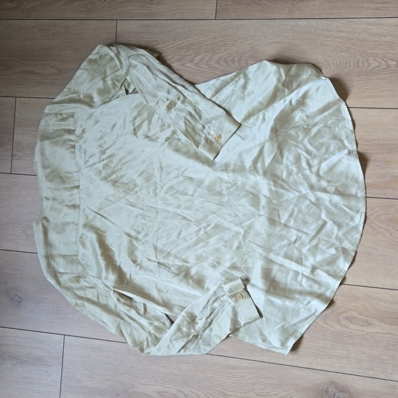 NWT CLUB MONACO SILK BLOUSE Size XS - Picture 6 of 9